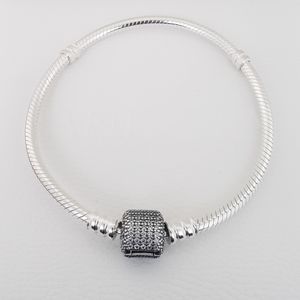 ✨️ Authentic Pandora SPARKLING PAVE BRACELET